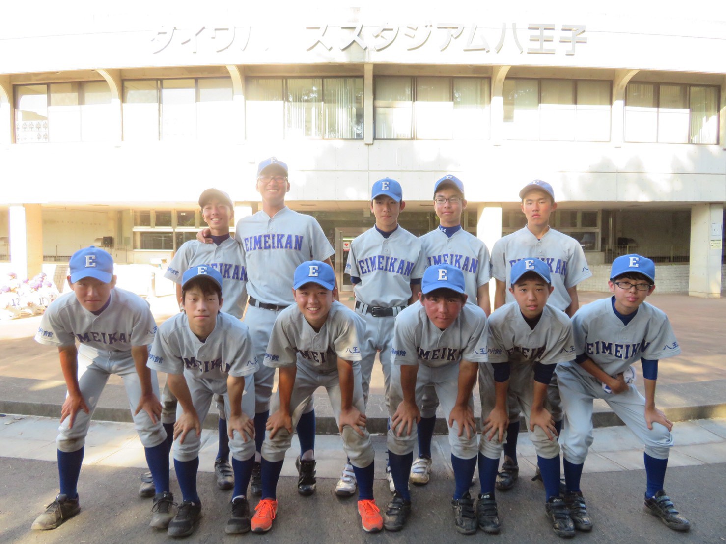 引退した3年生の集合写真